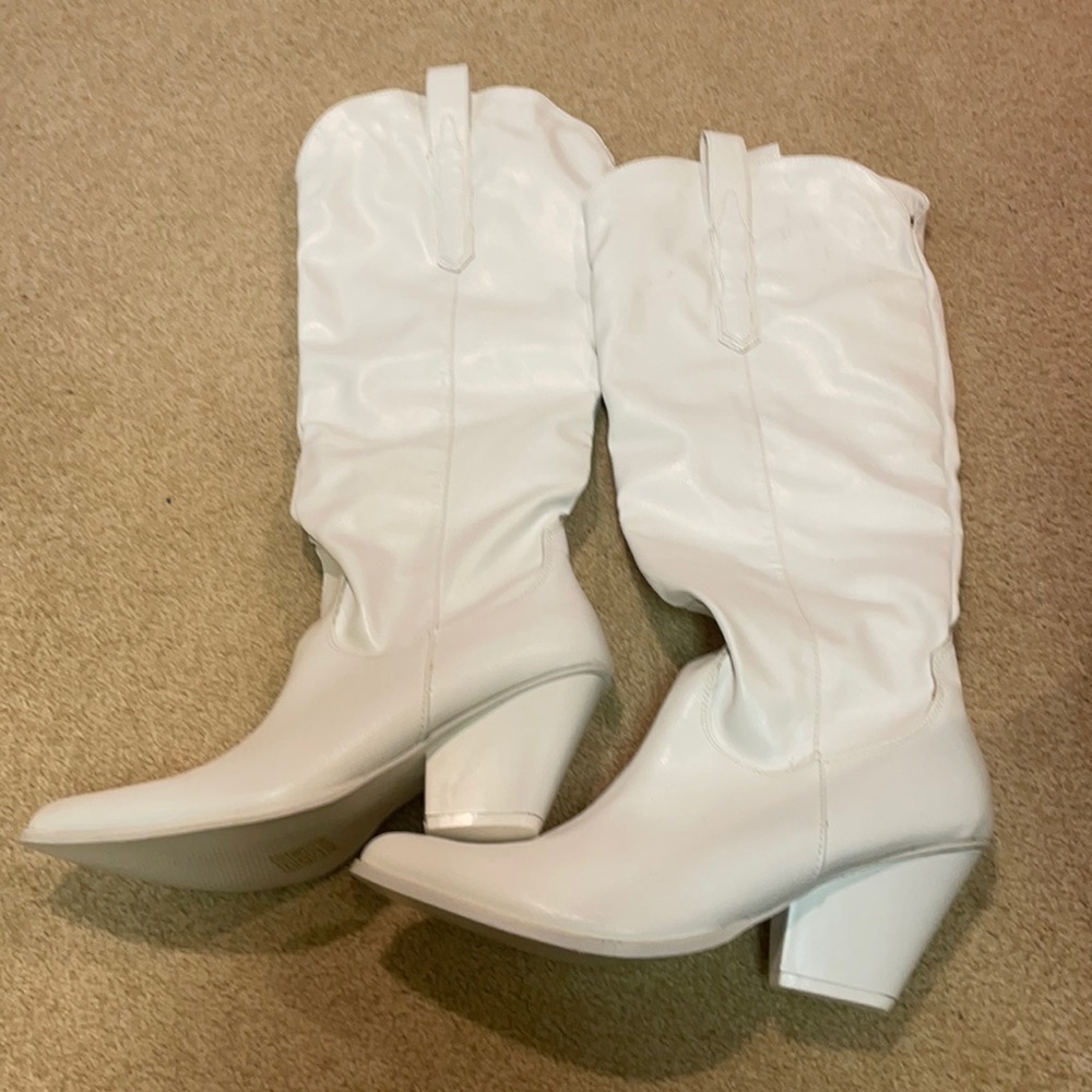 she in boots—never worn